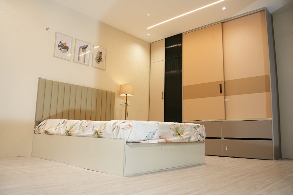 Contemporary Bedroom